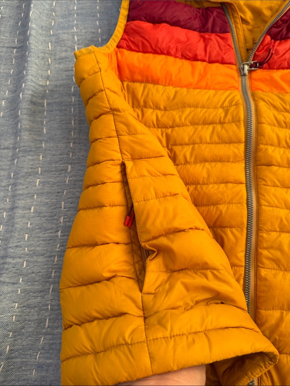 Cotopaxi Fuego Down Vest Women’s Small - Picture 4 of 13